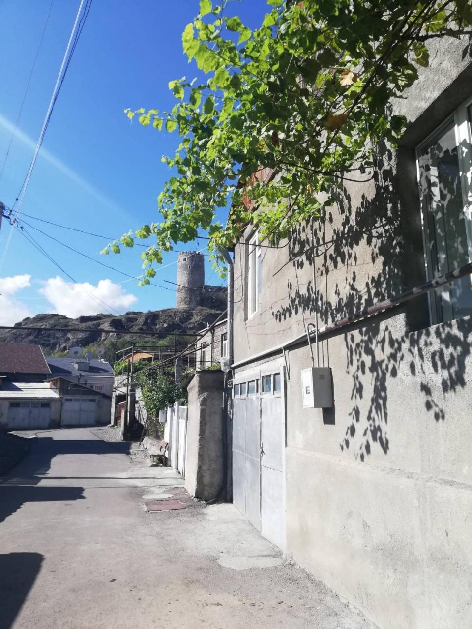 Host Family Hotel Akhaltsikhe  Bagian luar foto