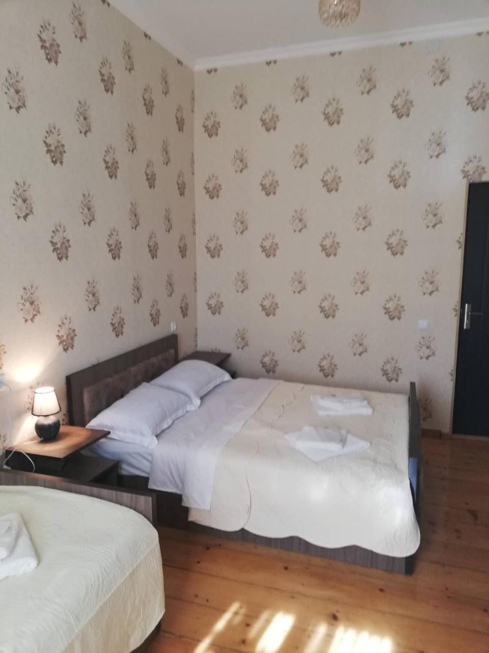 Host Family Hotel Akhaltsikhe  Bagian luar foto