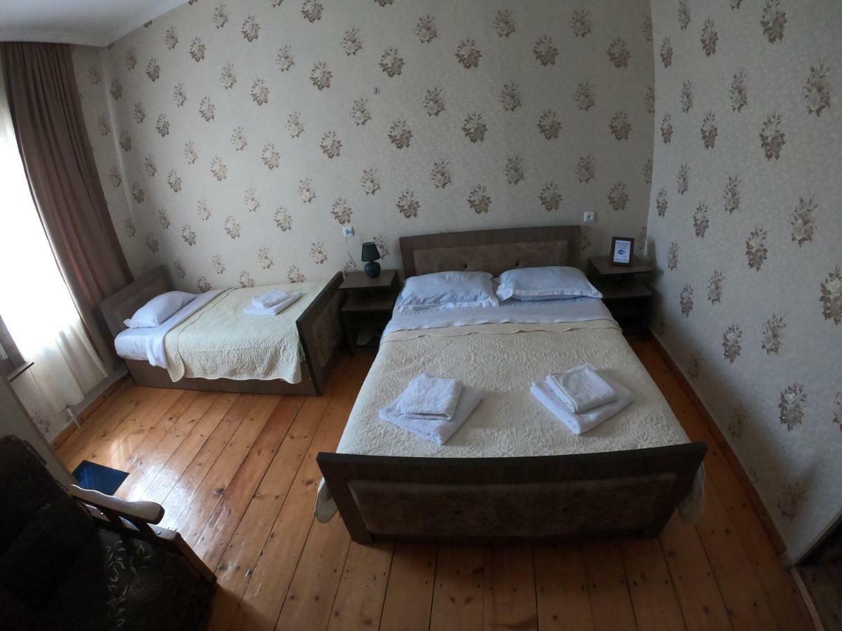 Host Family Hotel Akhaltsikhe  Bagian luar foto
